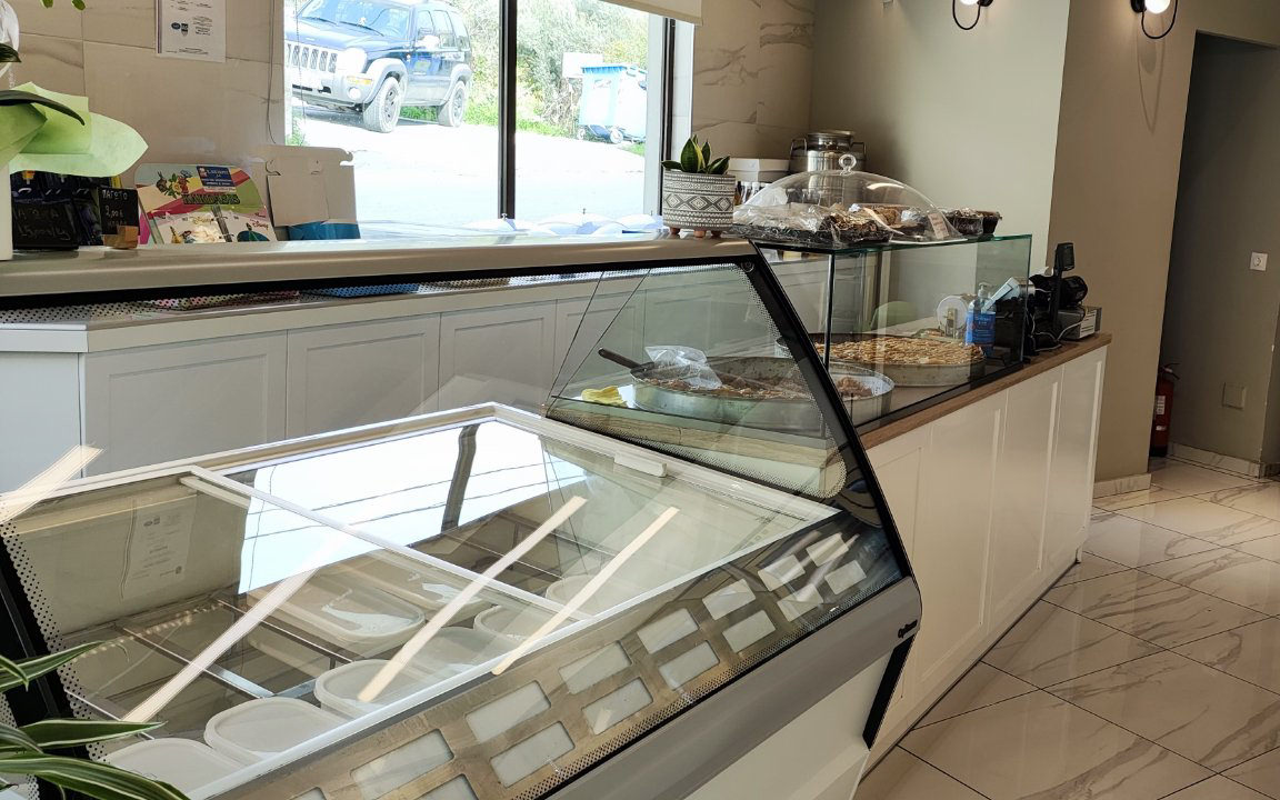 &Epsilon;&rho;&gamma;&alpha;&sigma;&tau;ή&rho;&iota;&omicron;: &Pi;&alpha;&rho;&alpha;&lambda;ί&alpha; &Kappa;ύ&mu;&eta;&sigmaf;, +302222023722